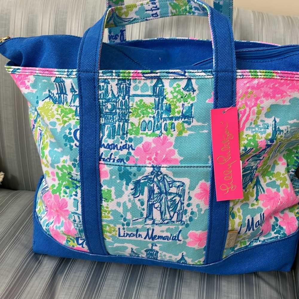 Lilly Pulitzer Mercato Tote "Lilly Loves DC" - NWT - Picture 3 of 11